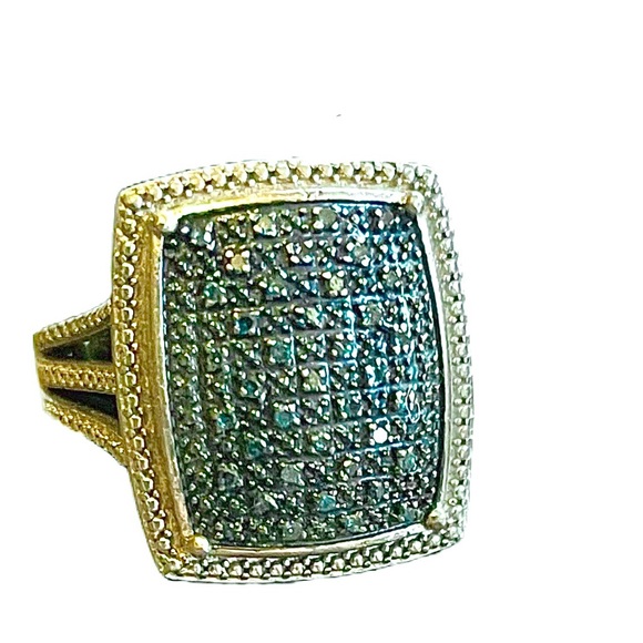 Diamond Blue Pompadour Ring. Size 6. Rhodium over 925 SS Gorgeous setting. - Picture 3 of 10